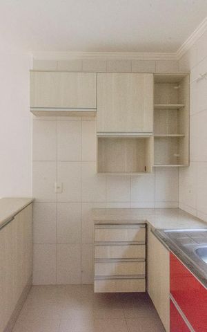 Casa de condomínio à venda com 70m², 2 quartos e 1 vaga Casa de condomínio à venda com 70m², 2 quartos e 1 vagaCozinha
