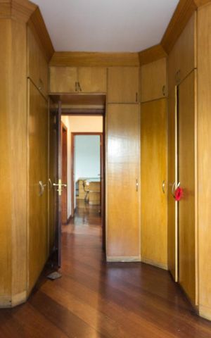 Casa para alugar com 180m², 3 quartos e 2 vagasSuite