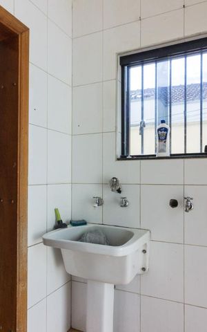 Casa para alugar com 180m², 3 quartos e 2 vagasÁrea de Serviço