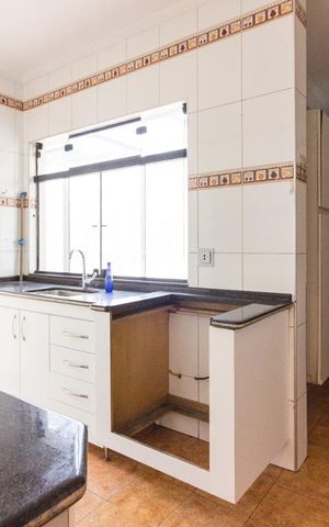 Casa para alugar com 180m², 3 quartos e 2 vagasCozinha