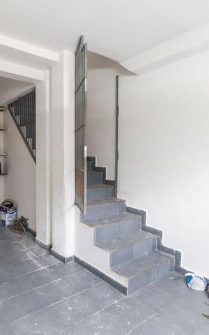 Casa à venda com 120m², 2 quartos e 1 vagaGaragem