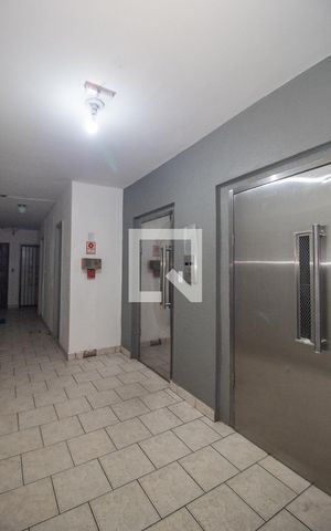 Apartamento à venda com 70m², 2 quartos e 1 vaga Apartamento à venda com 70m², 2 quartos e 1 vagaHall de entrada