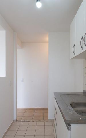 Apartamento à venda com 45m², 2 quartos e 1 vaga Apartamento à venda com 45m², 2 quartos e 1 vagaCozinha