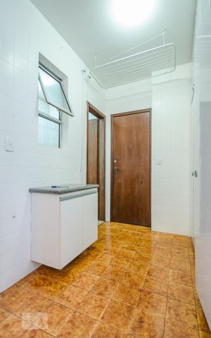 Apartamento à venda com 140m², 4 quartos e 3 vagasÁrea de Serviço