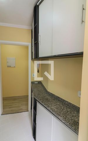 Apartamento à venda com 55m², 2 quartos e 1 vaga Apartamento à venda com 55m², 2 quartos e 1 vagaCozinha