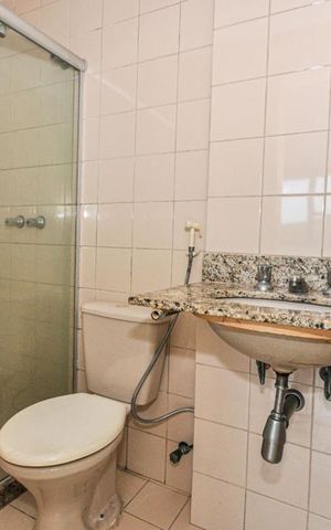 Apartamento à venda com 50m², 2 quartos e 1 vaga Apartamento à venda com 50m², 2 quartos e 1 vagaBanheiro Suíte