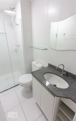 Apartamento para alugar com 31m², 1 quarto e sem vaga Apartamento para alugar com 31m², 1 quarto e sem vagaBanheiro