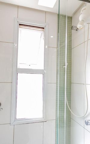 Apartamento à venda com 65m², 2 quartos e 1 vaga Apartamento à venda com 65m², 2 quartos e 1 vagaBanheiro do quarto 1