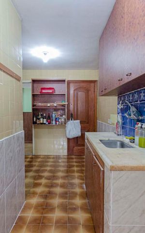 Apartamento à venda com 80m², 2 quartos e 2 vagasCozinha