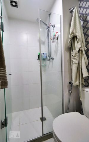 Apartamento à venda com 120m², 2 quartos e 1 vagaBanheiro Corredor