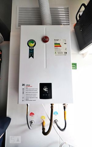 Apartamento à venda com 120m², 2 quartos e 1 vagaÁrea de Serviço - Aquecedor