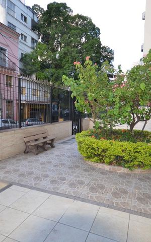 Apartamento para alugar com 85m², 2 quartos e sem vagaÁrea comum