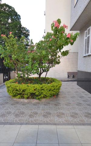 Apartamento para alugar com 85m², 2 quartos e sem vagaÁrea comum