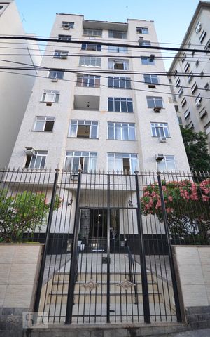 Apartamento para alugar com 85m², 2 quartos e sem vagaFachada