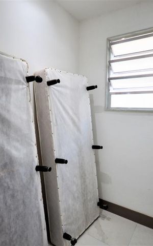 Apartamento para alugar com 85m², 2 quartos e sem vagaQuarto de Serviço