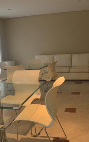 Apartamento à venda com 190m², 3 quartos e 3 vagasSalão
