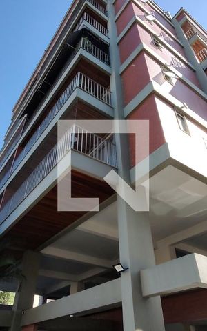Apartamento à venda com 274m², 3 quartos e 2 vagas Apartamento à venda com 274m², 3 quartos e 2 vagasFachada