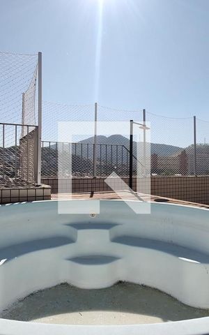 Apartamento à venda com 274m², 3 quartos e 2 vagas Apartamento à venda com 274m², 3 quartos e 2 vagasPiscina da Cobertura
