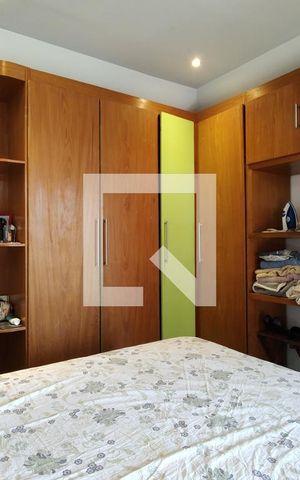 Apartamento à venda com 274m², 3 quartos e 2 vagas Apartamento à venda com 274m², 3 quartos e 2 vagasQuarto 1 - Suíte