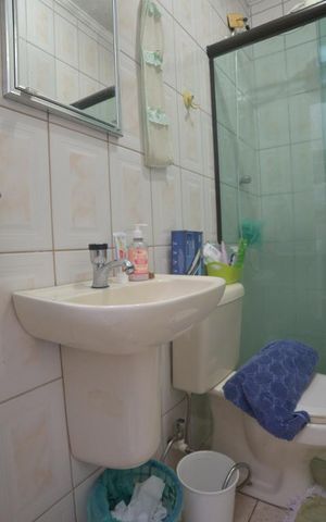 Casa para alugar com 120m², 2 quartos e 2 vagasBanheiro Social