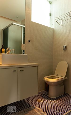 Apartamento à venda com 280m², 4 quartos e 2 vagasBanheiro 