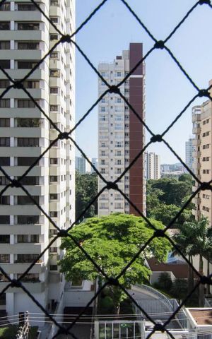 Apartamento para alugar com 225m², 4 quartos e 3 vagasVista Sala