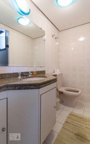 Apartamento para alugar com 225m², 4 quartos e 3 vagasBanheiro Suíte 1