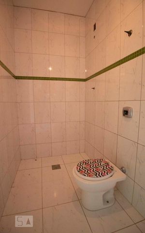 Casa à venda com 120m², 3 quartos e 5 vagasbanheiro
