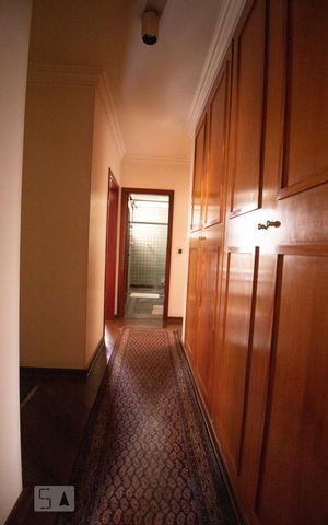 Apartamento para alugar com 300m², 4 quartos e 3 vagascorredor