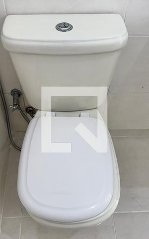 Apartamento à venda com 150m², 3 quartos e sem vaga Apartamento à venda com 150m², 3 quartos e sem vagaLavabo