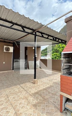 Apartamento à venda com 150m², 3 quartos e sem vaga Apartamento à venda com 150m², 3 quartos e sem vagaTerraço