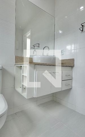 Apartamento à venda com 150m², 3 quartos e sem vaga Apartamento à venda com 150m², 3 quartos e sem vagaBanheiro Suíte