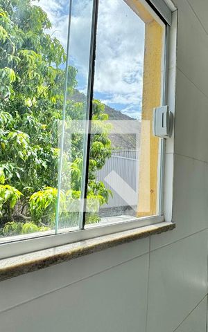 Apartamento à venda com 150m², 3 quartos e sem vaga Apartamento à venda com 150m², 3 quartos e sem vagaCozinha e Área de Serviço