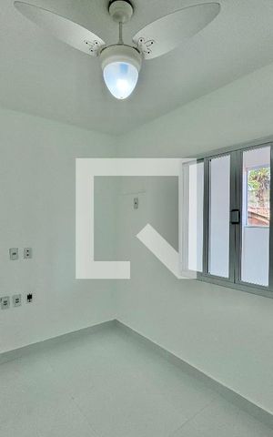 Apartamento à venda com 150m², 3 quartos e sem vaga Apartamento à venda com 150m², 3 quartos e sem vagaQuarto