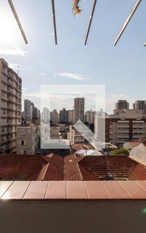 Casa para alugar com 250m², 5 quartos e 2 vagas Casa para alugar com 250m², 5 quartos e 2 vagasVaranda da Suíte 1