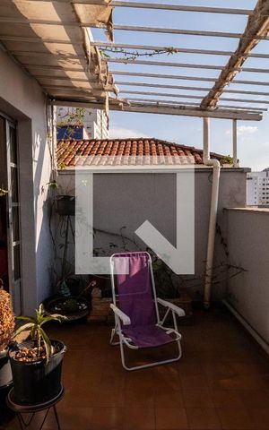 Casa para alugar com 250m², 5 quartos e 2 vagas Casa para alugar com 250m², 5 quartos e 2 vagasVaranda da Suíte 1