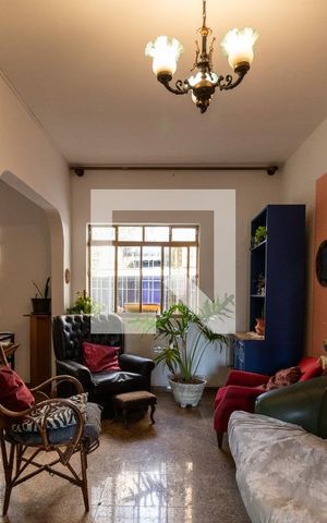 Casa para alugar com 250m², 5 quartos e 2 vagas Casa para alugar com 250m², 5 quartos e 2 vagasSala