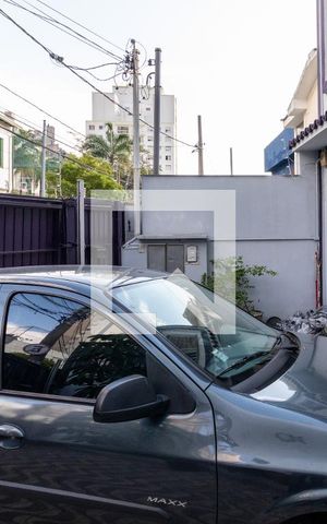 Casa para alugar com 250m², 5 quartos e 2 vagas Casa para alugar com 250m², 5 quartos e 2 vagasGaragem