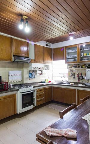 Casa à venda com 750m², 7 quartos e 5 vagasCozinha