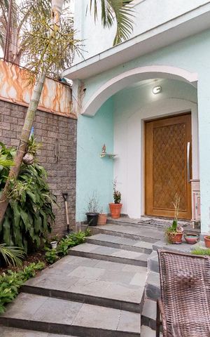 Casa para alugar com 240m², 3 quartos e 2 vagasEntrada da casa