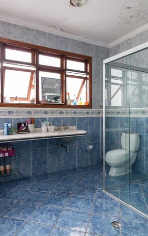 Casa para alugar com 240m², 3 quartos e 2 vagasBanheiro quarto 3 suíte