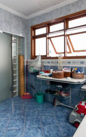 Casa para alugar com 240m², 3 quartos e 2 vagasBanheiro quarto 3 suíte