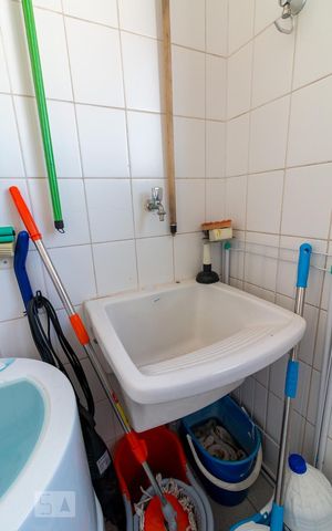 Apartamento à venda com 90m², 3 quartos e 2 vagasÁrea de serviço - tanque