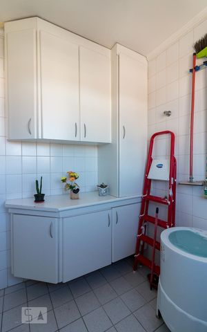 Apartamento à venda com 90m², 3 quartos e 2 vagasÁrea de serviço