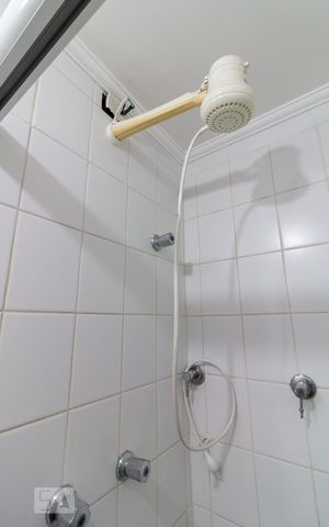 Apartamento à venda com 90m², 3 quartos e 2 vagasBanheiro social - chuveiro