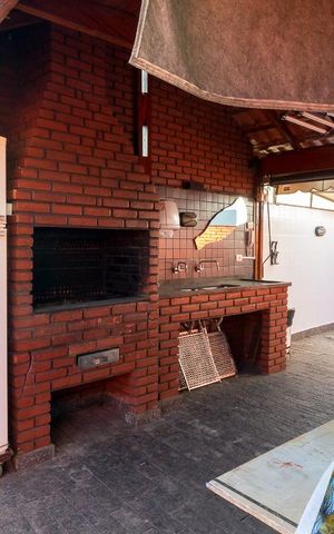 Apartamento à venda com 90m², 3 quartos e 2 vagasChurrasqueira