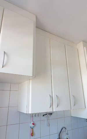 Apartamento à venda com 90m², 3 quartos e 2 vagasCozinha - armários