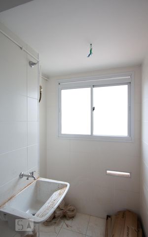 Apartamento à venda com 42m², 2 quartos e sem vaga Apartamento à venda com 42m², 2 quartos e sem vagaÁrea de serviço