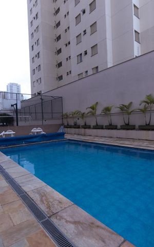 Apartamento à venda com 80m², 2 quartos e 1 vaga Apartamento à venda com 80m², 2 quartos e 1 vagaÁrea comum - Piscina