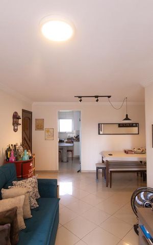 Apartamento à venda com 80m², 2 quartos e 1 vaga Apartamento à venda com 80m², 2 quartos e 1 vagaSala